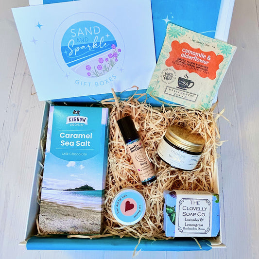 Mum to be gift box with natural and organic bump balm, aromatherapy oil, natural soap, lip balm and chocolate