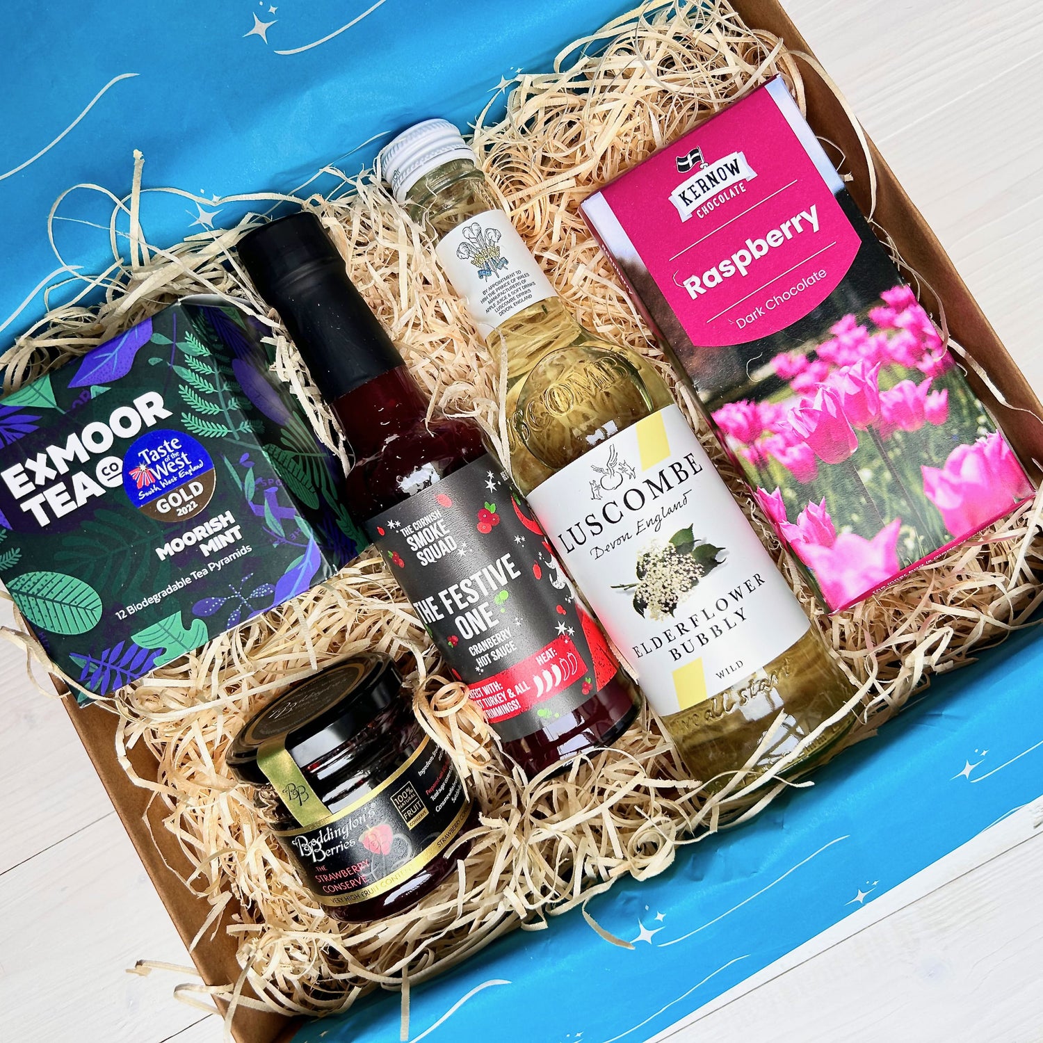 Corporoate Gift Box packed with sustinable Devon and Cornish products 