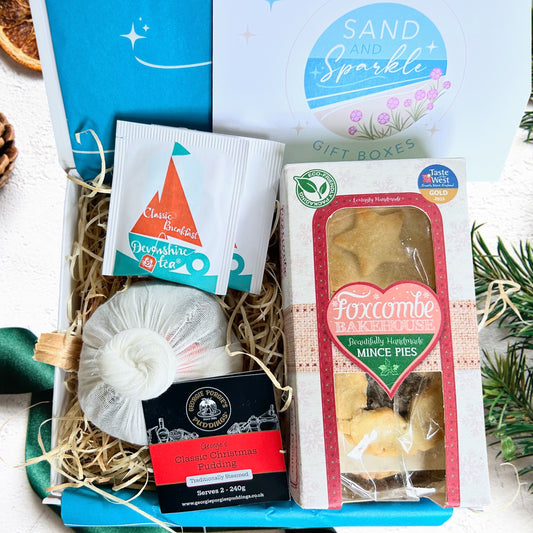 Devon Christmas Pudding Hamper Mini with luxury Christmas Pudding, award winning handmade mince pies and Devonshire Tea