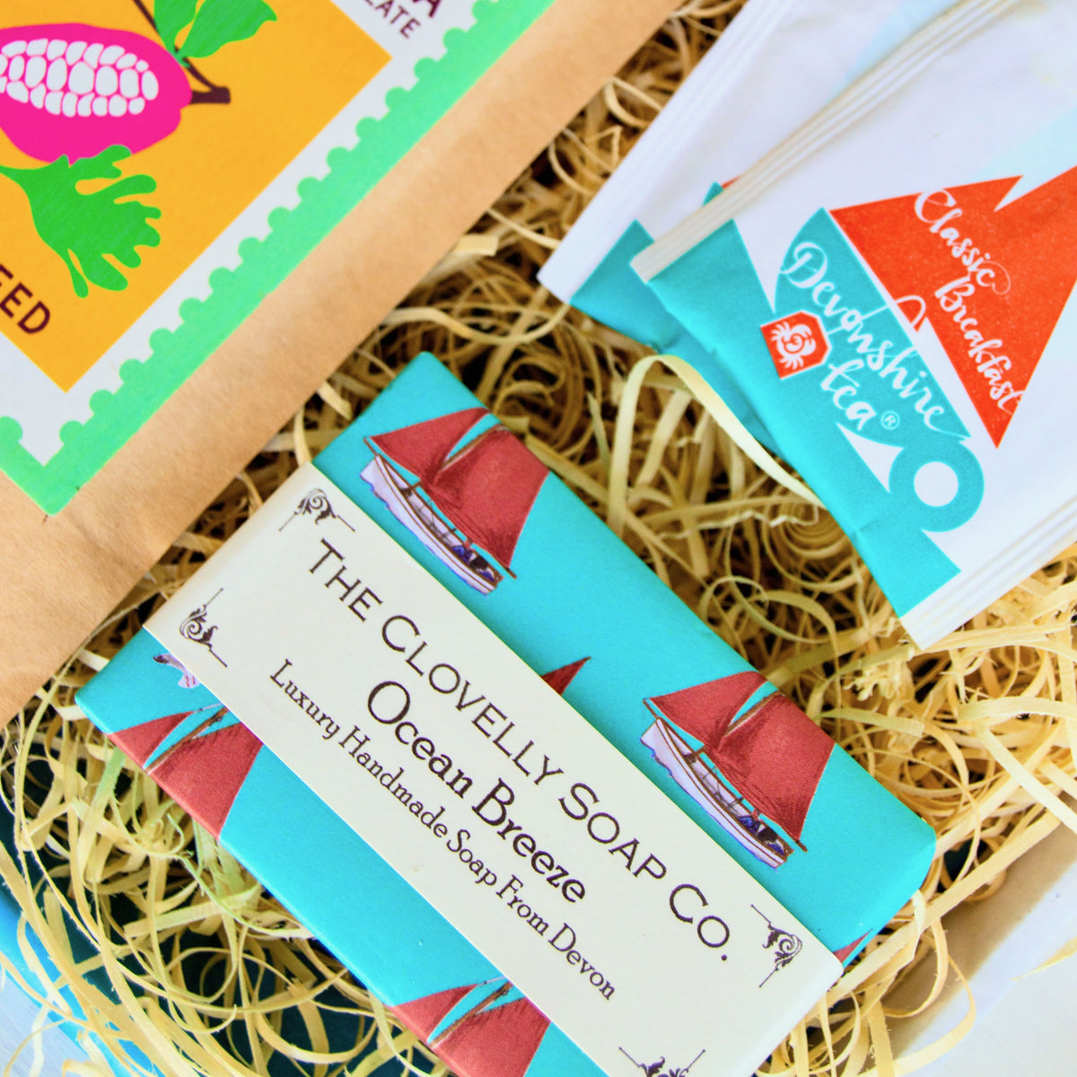 Devon Letterbox Gift Set with Nicola's chocolate, Clovelly ocean breeze soap and Devonshire tea