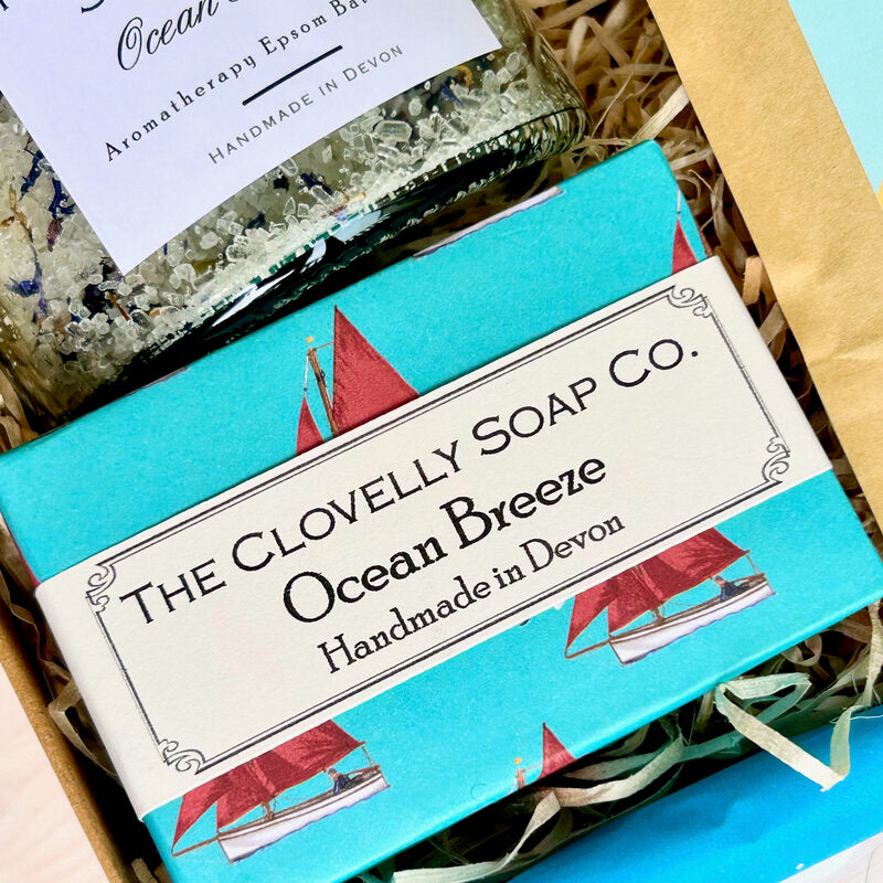 Luxury Bath Gift Set from Devon with Ocean Breeze Bath Salts, Ocean Breeze handmade soap, Exe Chocolate with Devon harvested seaweed