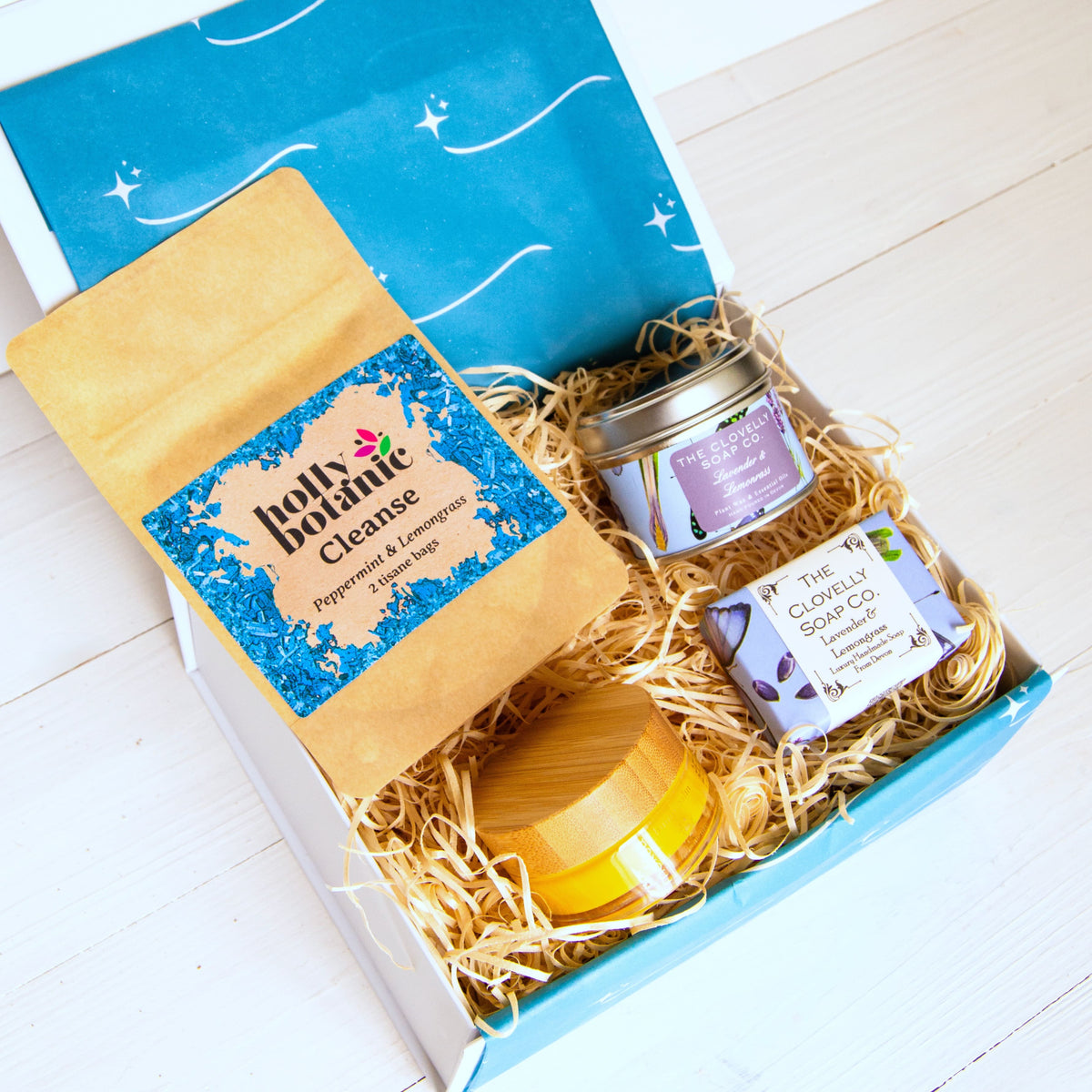 New Mum Relaxation Gift Set with aromatherapy candle, artisan soap, natural luxurious bump balm from Moksa and Holly Botanic herbal tea.